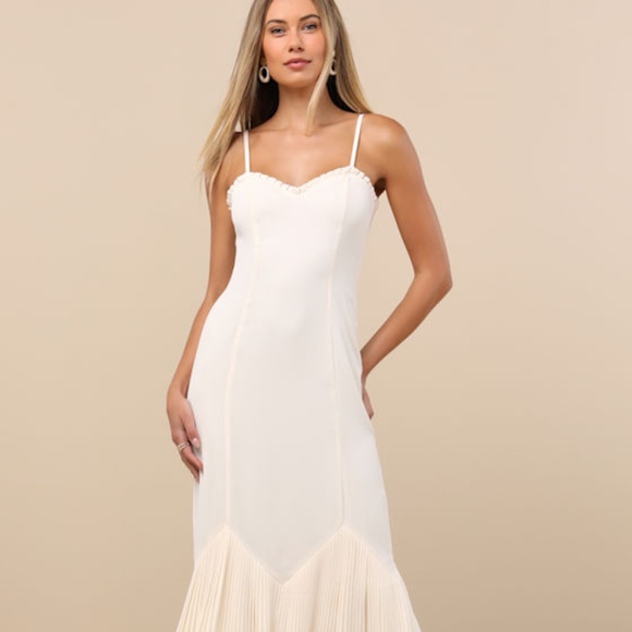 Lulus Dresses & Skirts - Lulus Channa Ivory Pleated Hem Midi Dress White - Size M